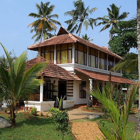Pozhiyoram Ayurveda Beach Resort Alappuzha Exteriér fotografie